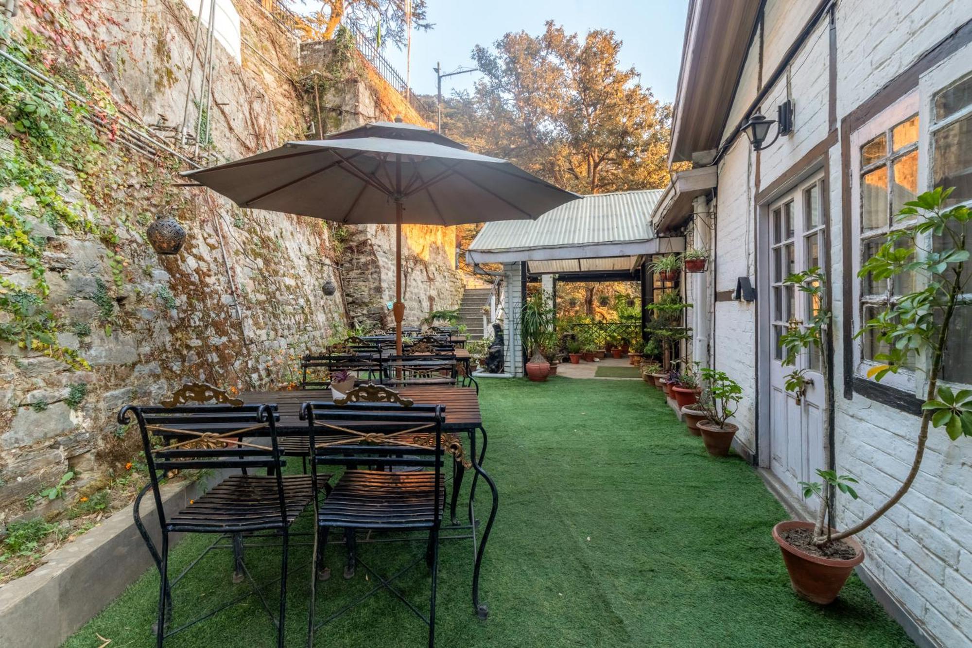 Treebo The Alpine Heritage Residency Shimla Exterior foto